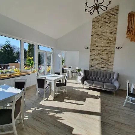Accommodatie bij particulieren Karmuszka Family House Z Jacuzzie, Sauna I Silownia Na Wylacznosc Łukta