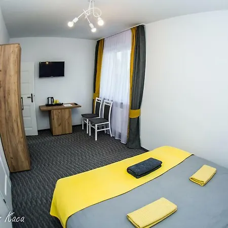 Karmuszka Family House Z Jacuzzie, Sauna I Silownia Na Wylacznosc Accommodatie bij particulieren *