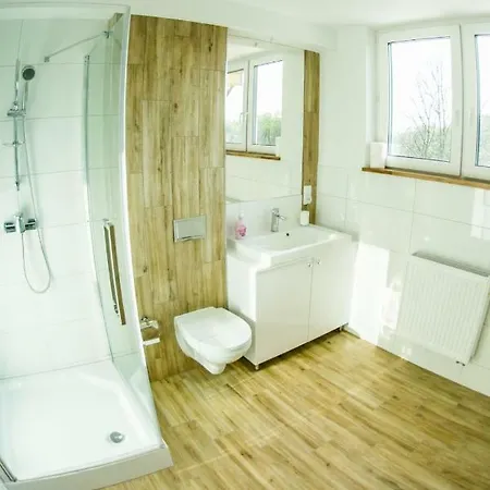 Karmuszka Family House Z Jacuzzie, Sauna I Silownia Na Wylacznosc Accommodatie bij particulieren